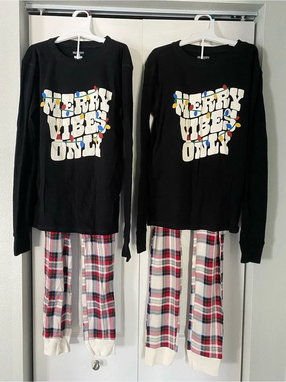 Pair - Old Navy Black 'Merry Vibes Only' Kids Pajama Set with Red Plaid Pants